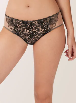 Agathe Shorty
