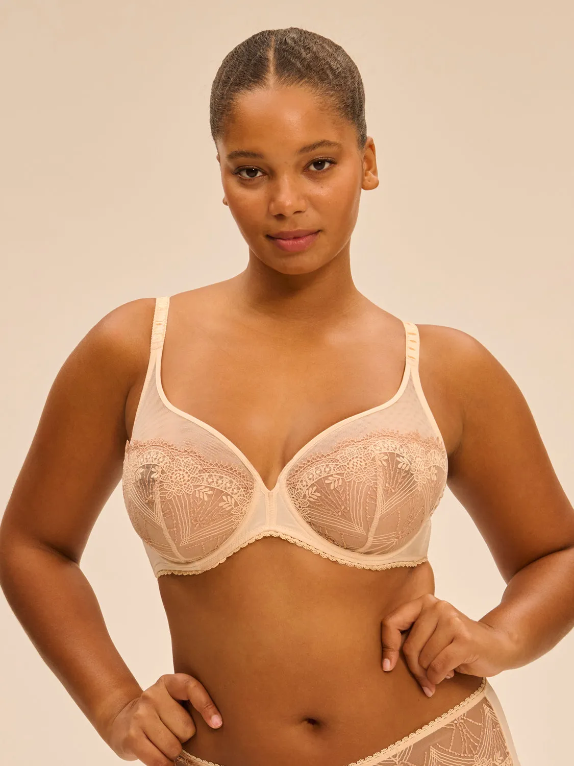 Allure Full Coverage Plunge - Chic Beige