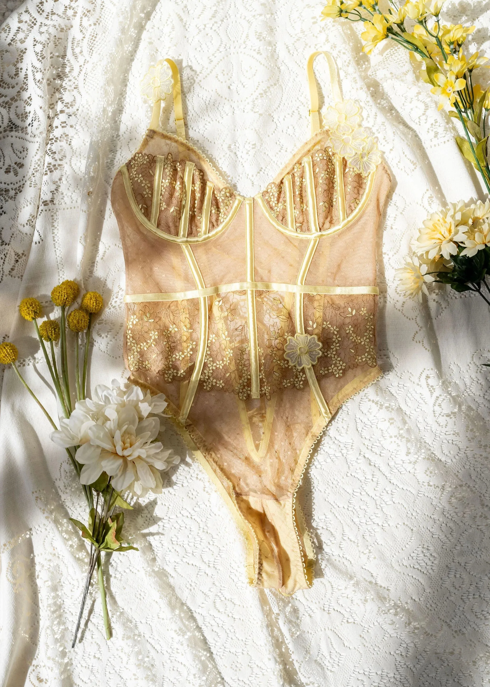 Embroidered Appliqu Crotchless Teddy - Lemon Chiffon