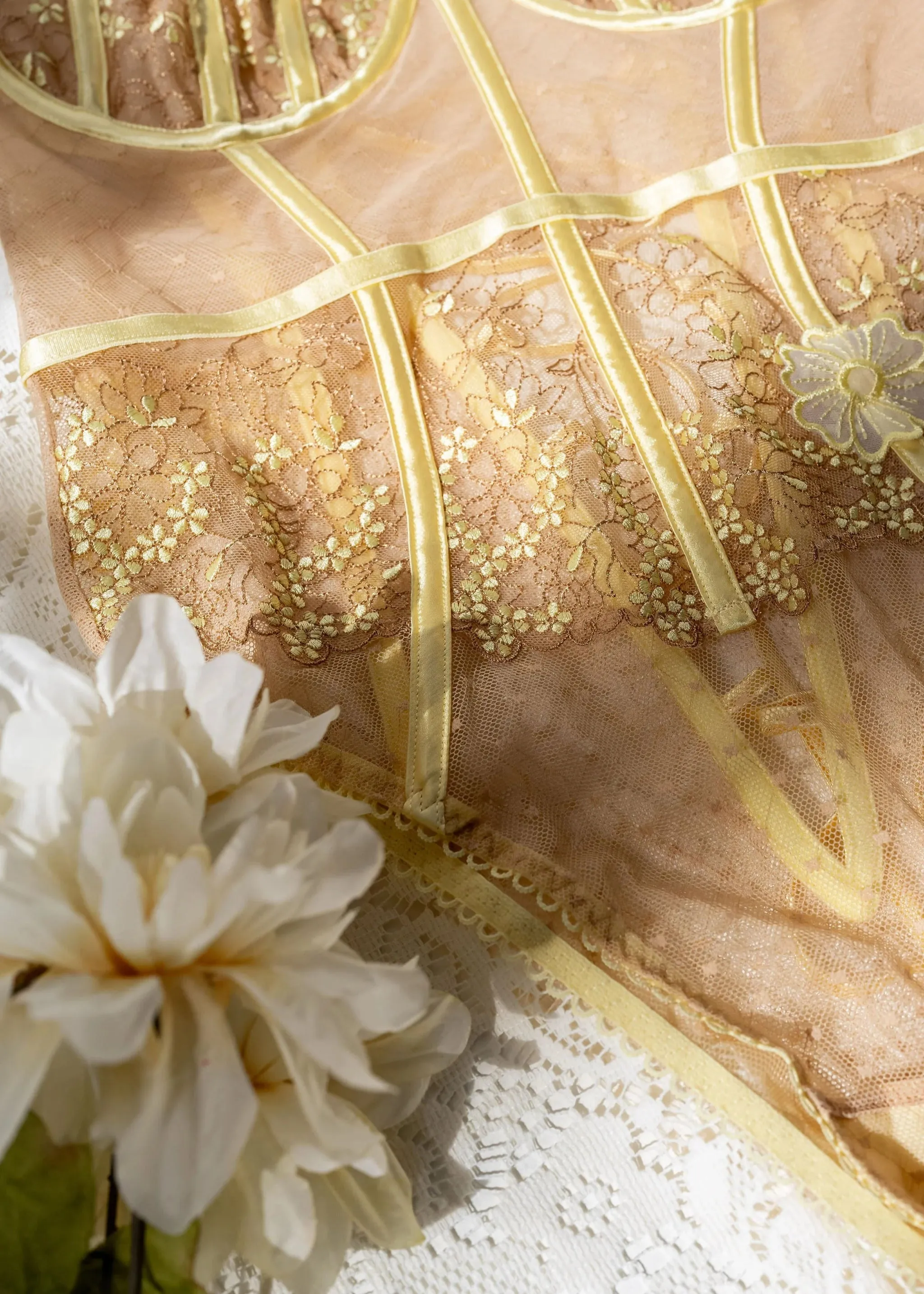 Embroidered Appliqu Crotchless Teddy - Lemon Chiffon