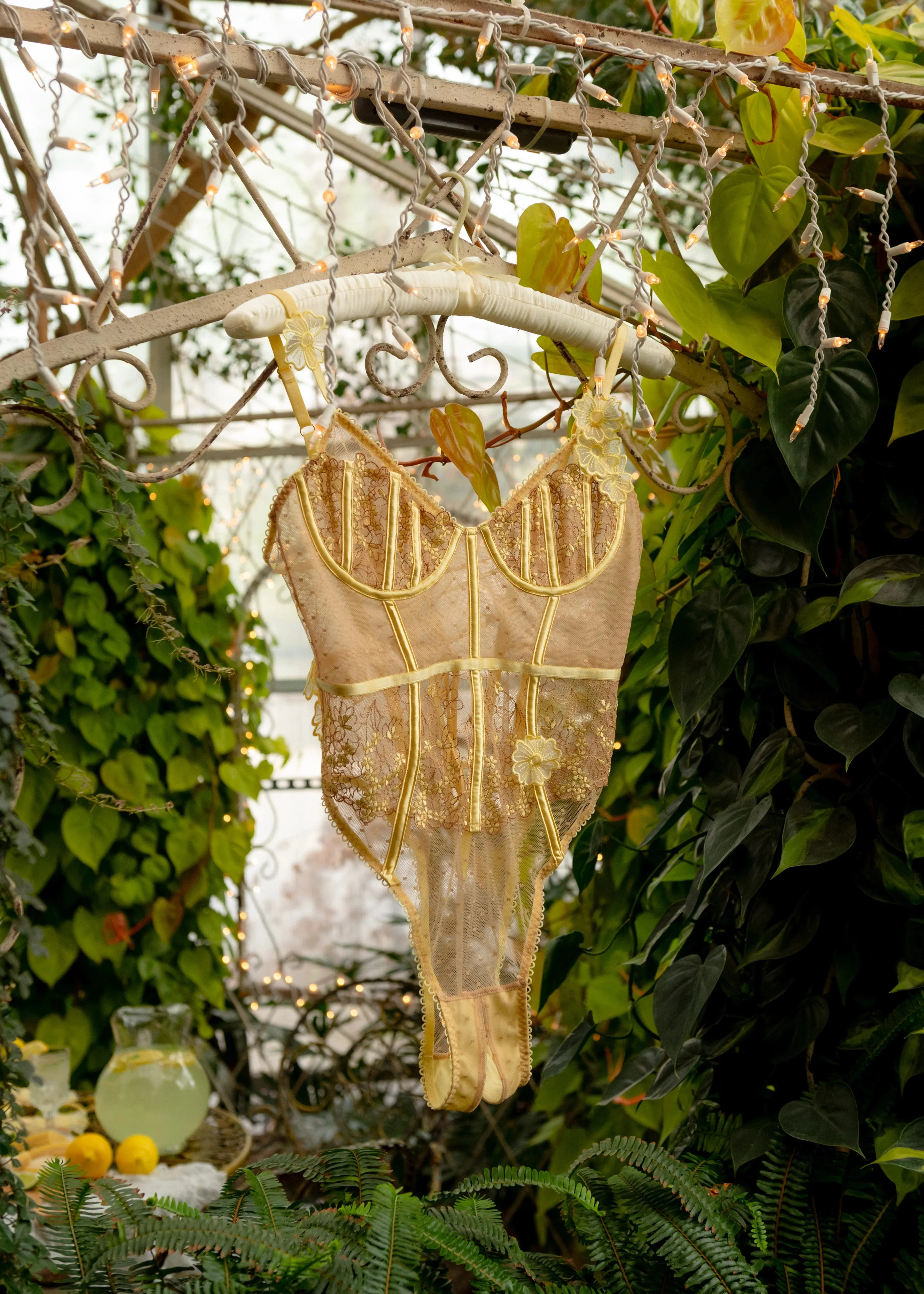 Embroidered Appliqu Crotchless Teddy - Lemon Chiffon