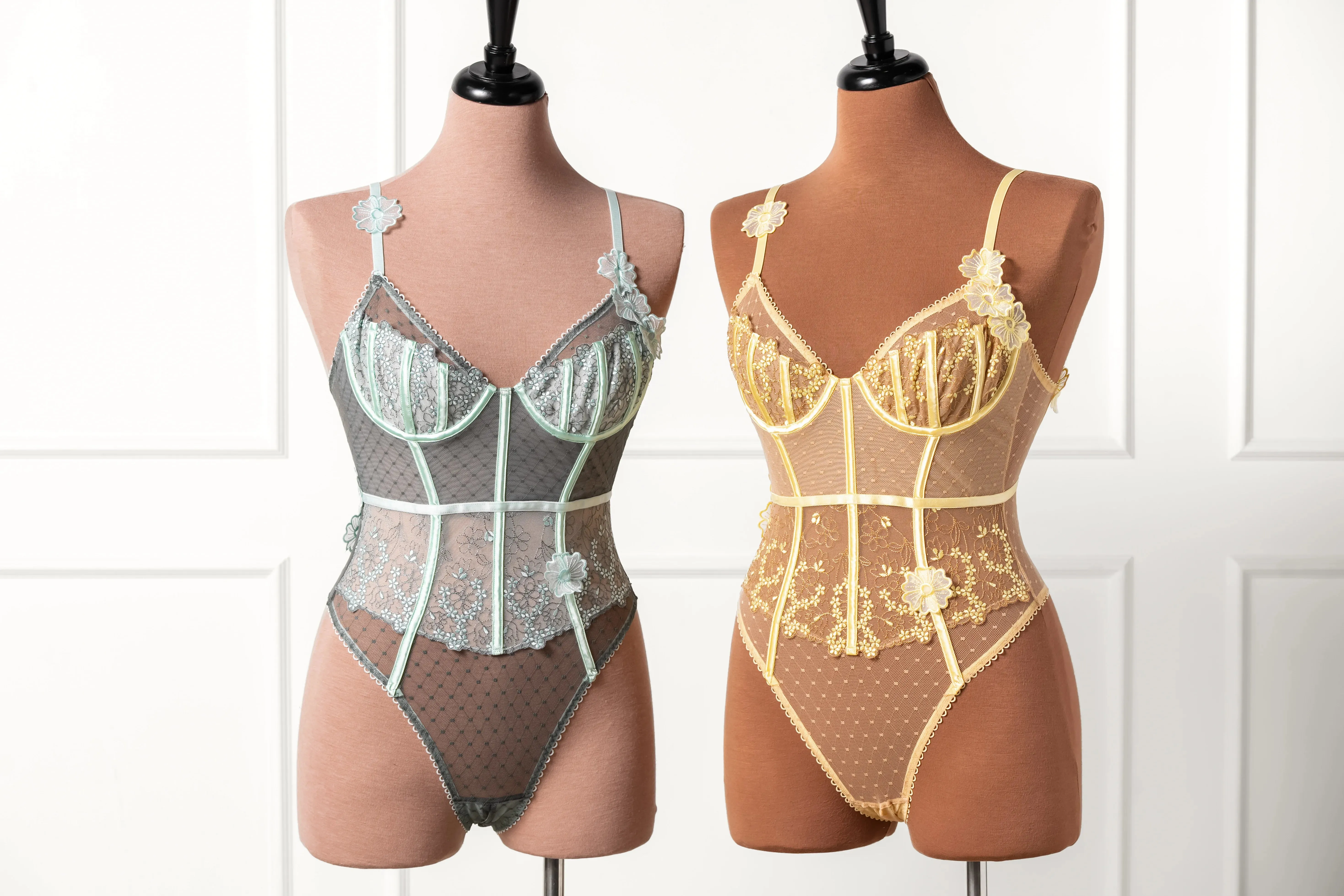 Embroidered Appliqu Crotchless Teddy - Lemon Chiffon