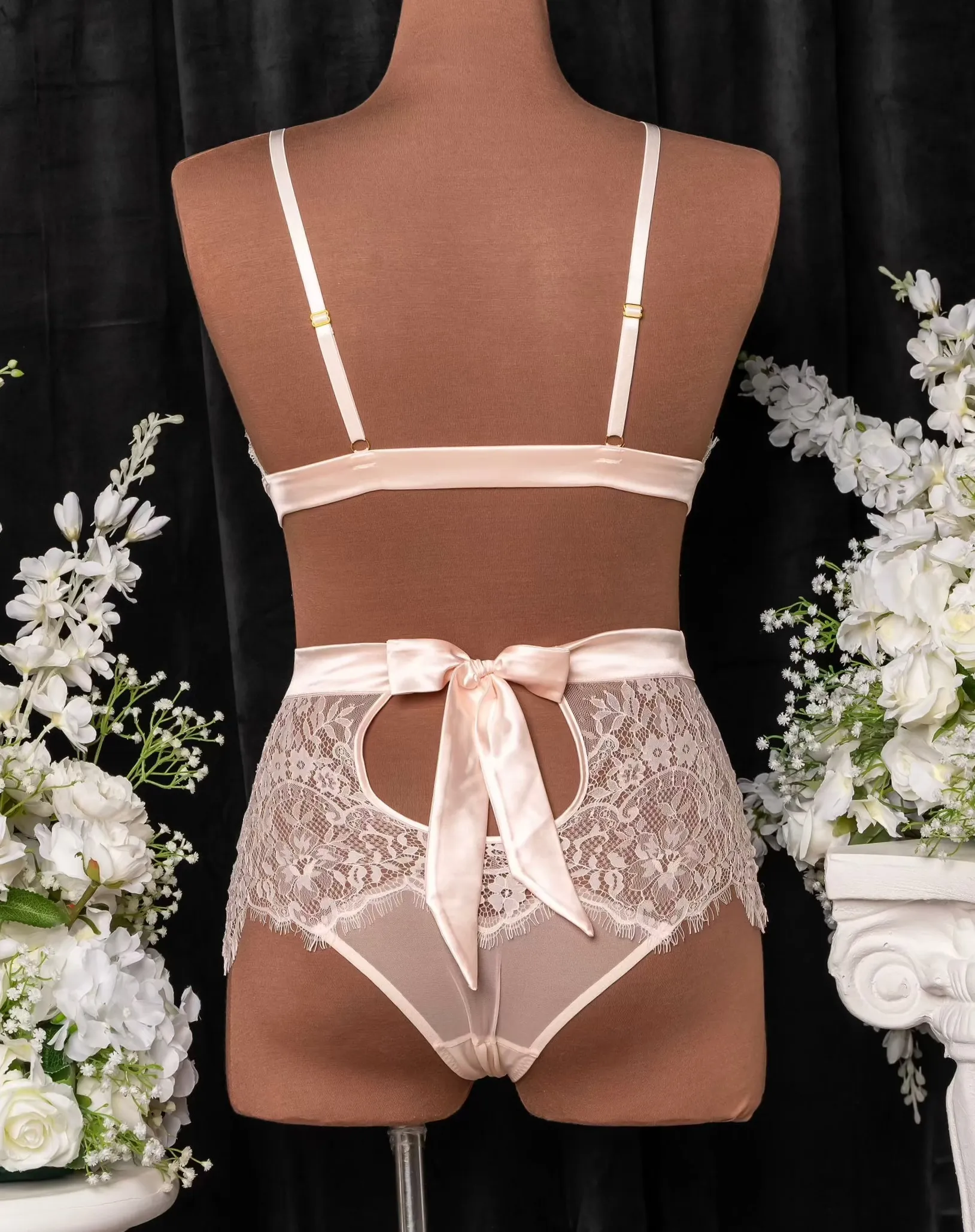Eyelash Lace High Waist Crotchless Panty - Champagne