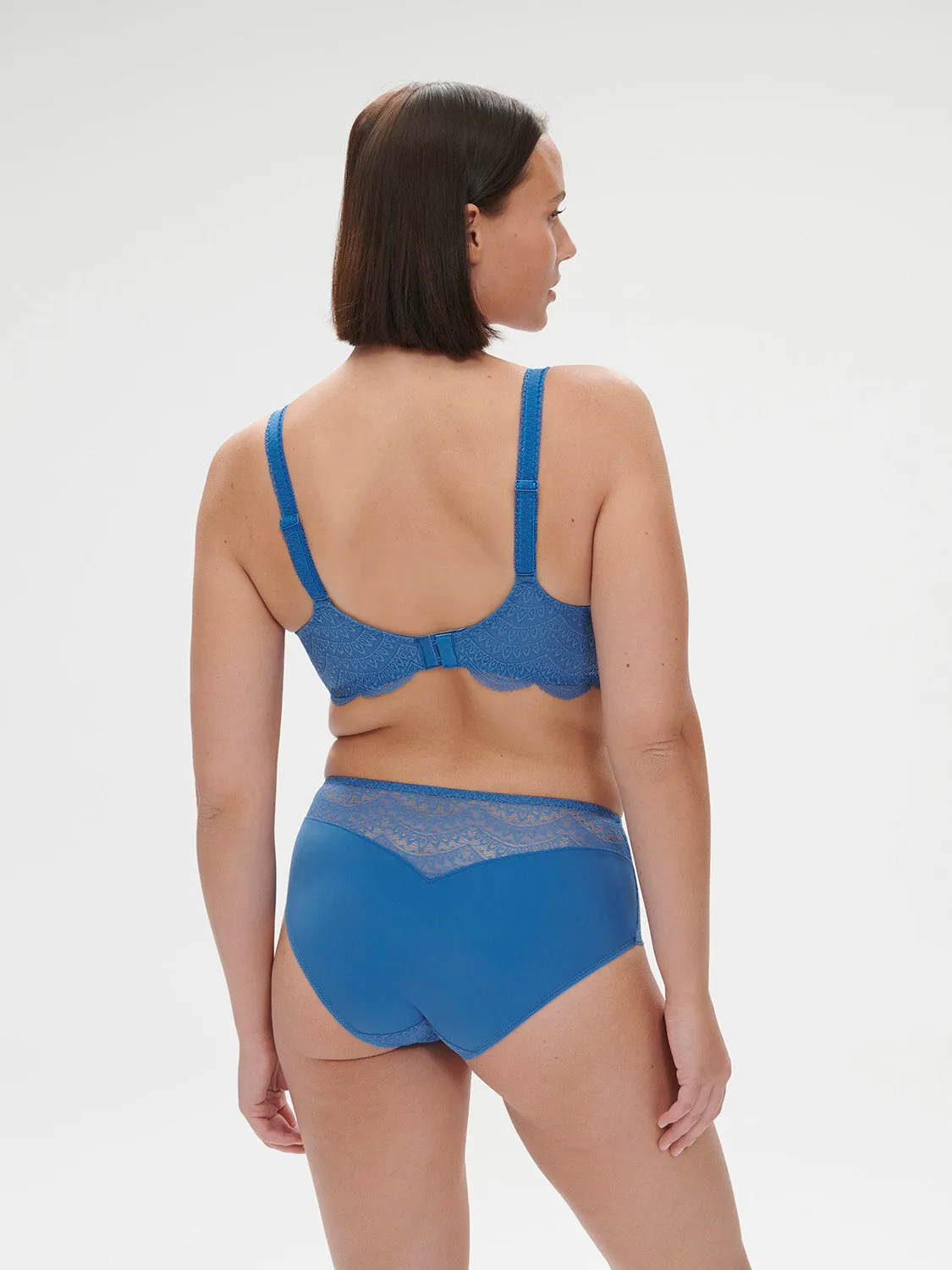 Karma Triangle 3D Demi - Myosotis Blue