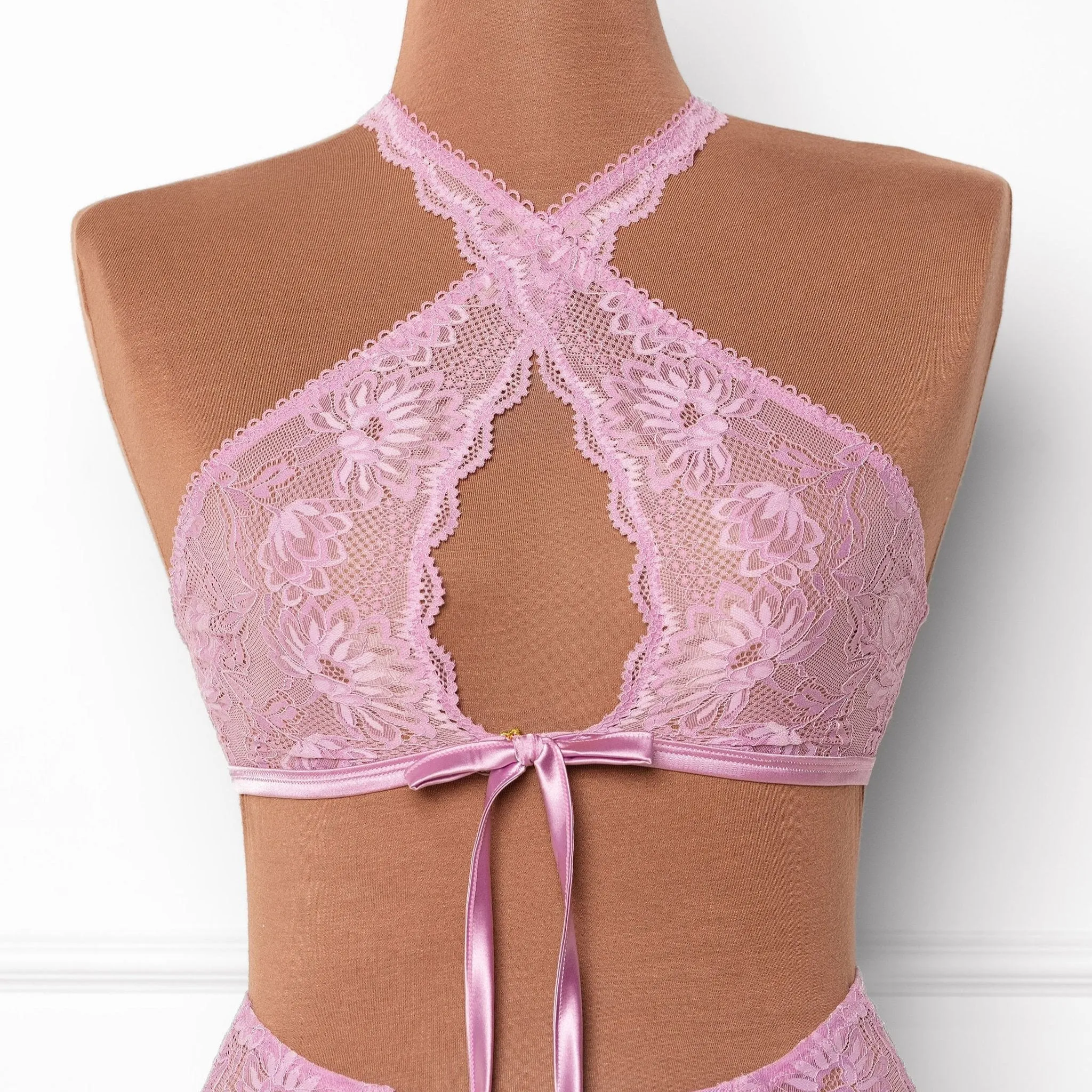 Lacy Crossover Bralette - Lilac