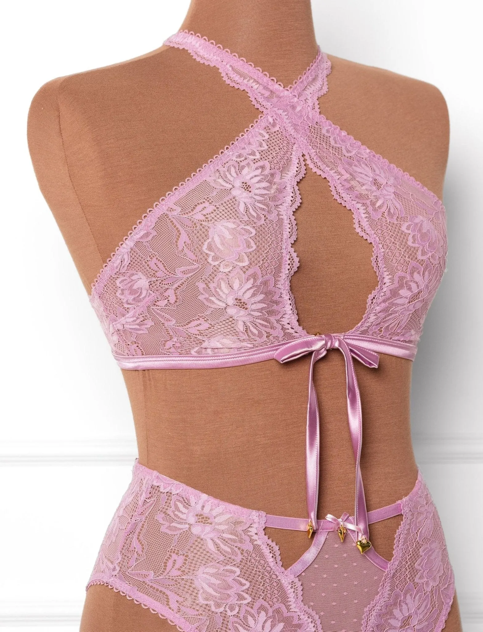 Lacy Crossover Bralette - Lilac