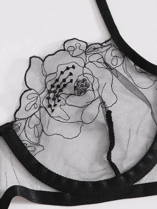 Sexy Lingerie Love Three-Point Bralette Set