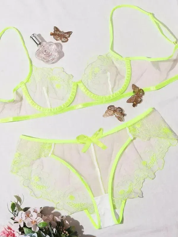 Sexy Lingerie Love Three-Point Bralette Set