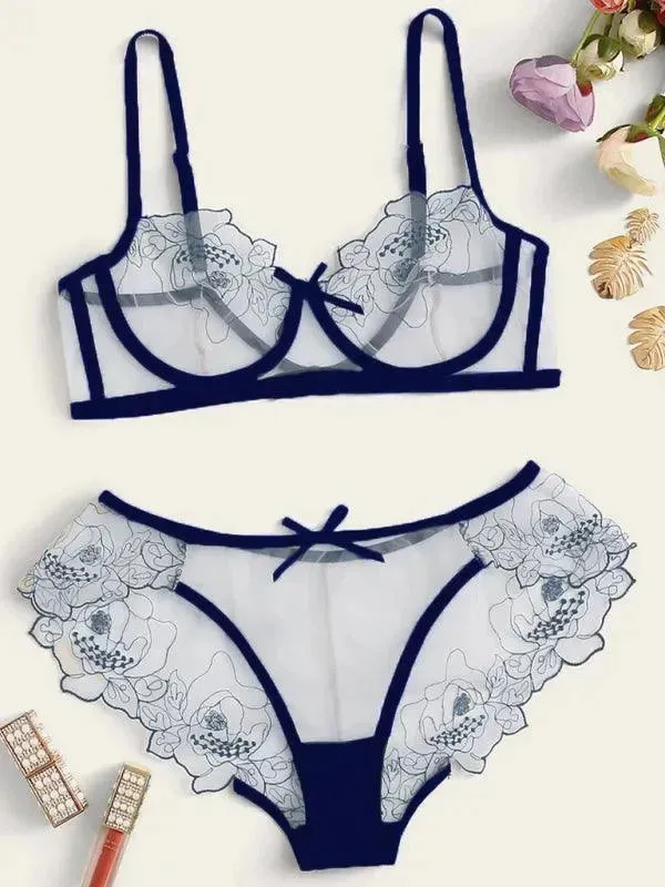 Sexy Lingerie Love Three-Point Bralette Set