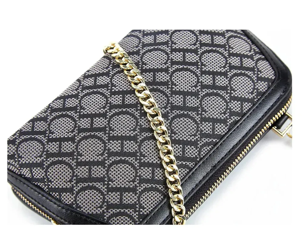 Women Chain Strap Crossbody Bag
